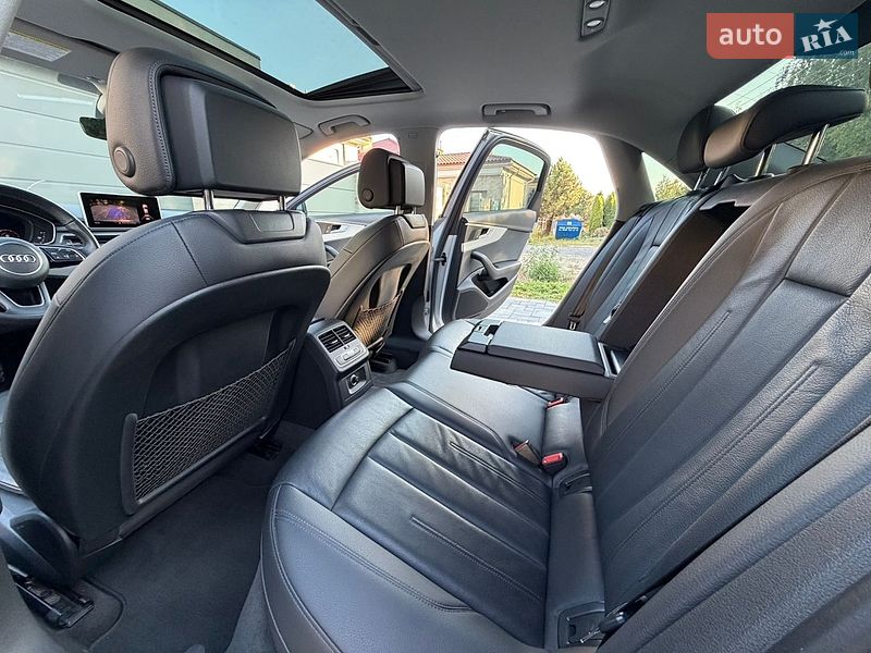 Седан Audi A4 2016 в Одессе