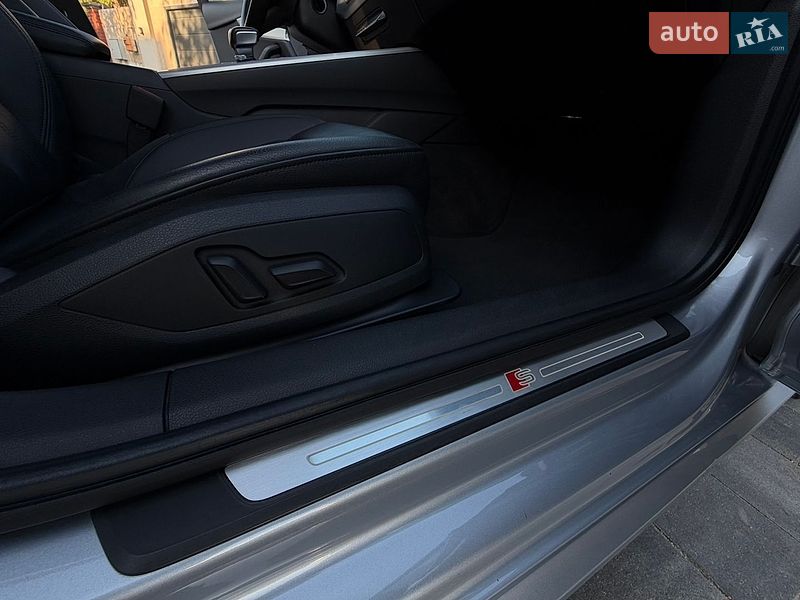 Седан Audi A4 2016 в Одессе