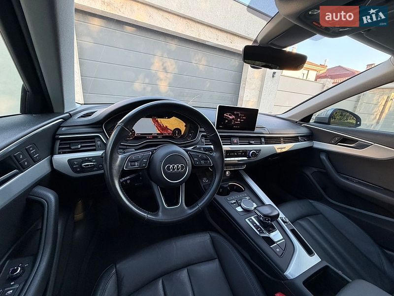 Седан Audi A4 2016 в Одессе