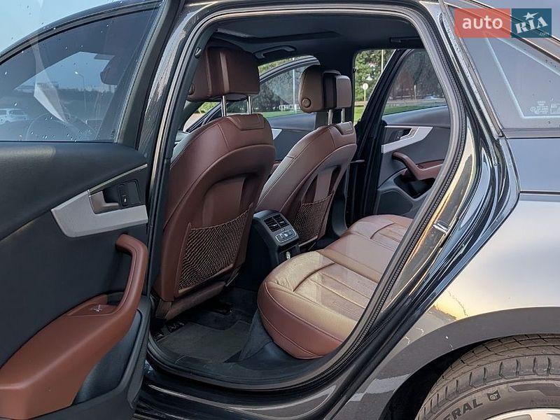 Седан Audi A4 2018 в Киеве
