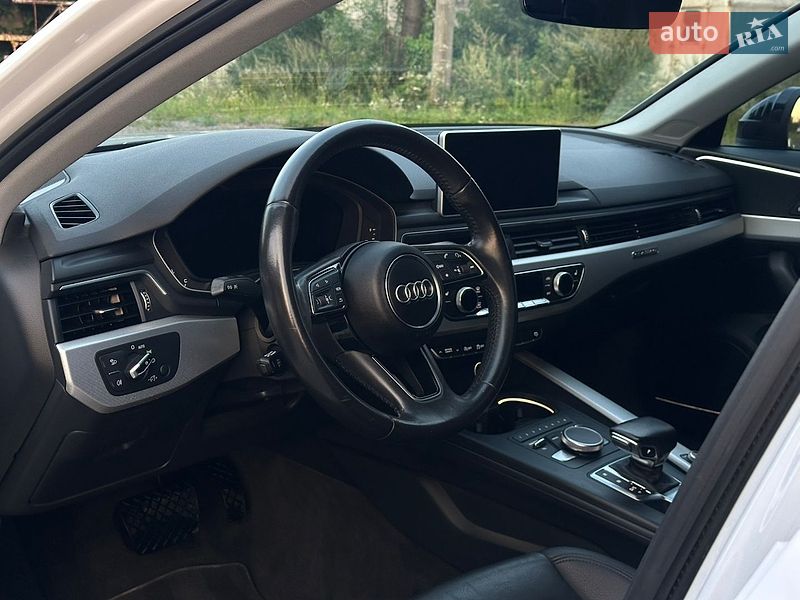 Седан Audi A4 2016 в Самборе