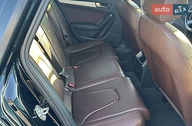 Седан Audi A4 2015 в Киеве