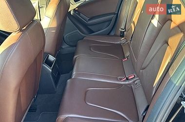Седан Audi A4 2015 в Киеве