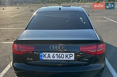 Седан Audi A4 2015 в Киеве