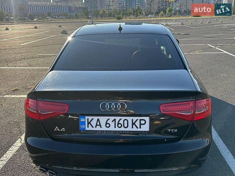 Седан Audi A4 2015 в Киеве