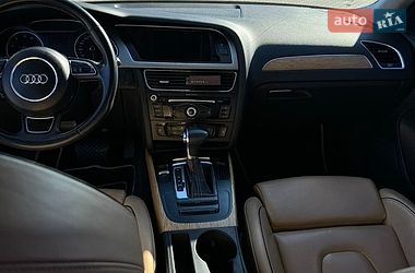 Седан Audi A4 2012 в Виннице