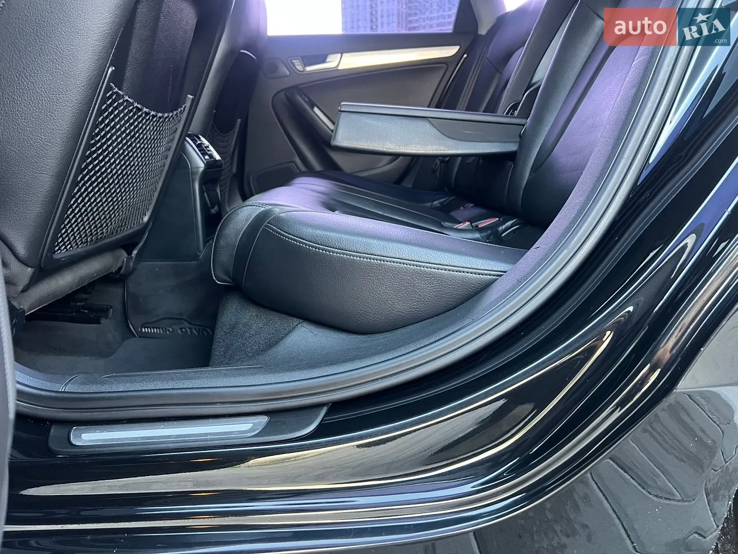 Audi A4 2013 VIN WAUFFAFLXDN046814 фото оголошення 40 з 57