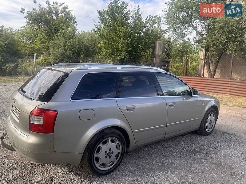 Універсал Audi A4 2004 в Кам'янському
