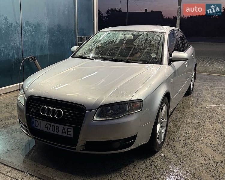 Седан Audi A4 2005 в Сарнах