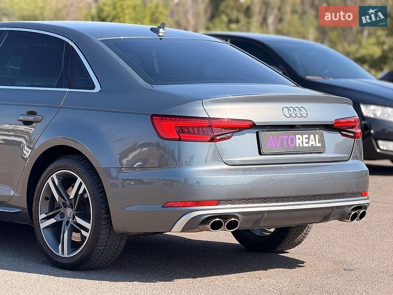 Седан Audi A4 2016 в Кривому Розі