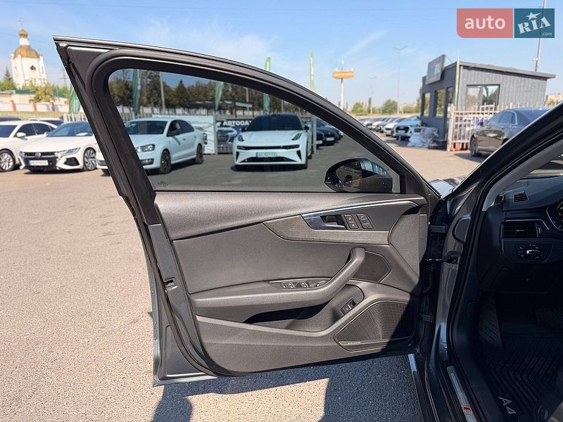 Седан Audi A4 2016 в Кривому Розі