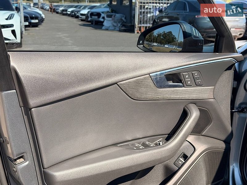 Седан Audi A4 2016 в Кривому Розі