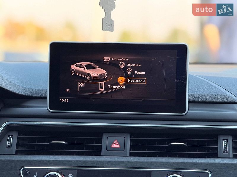 Седан Audi A4 2016 в Кривому Розі