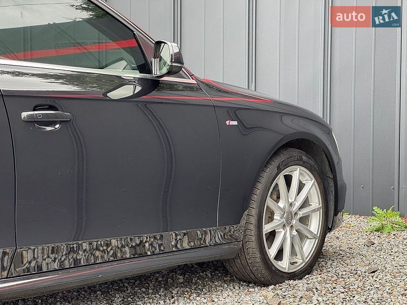 Седан Audi A4 2013 в Луцке