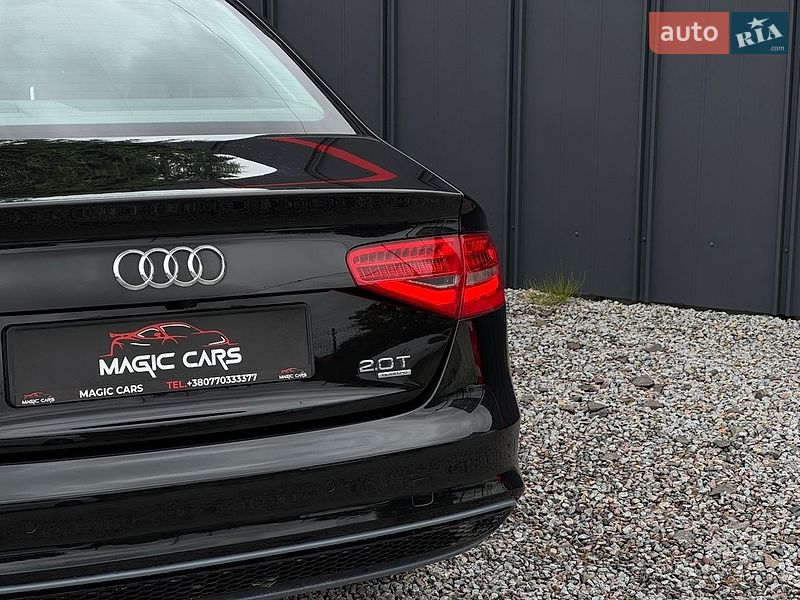Седан Audi A4 2013 в Луцке
