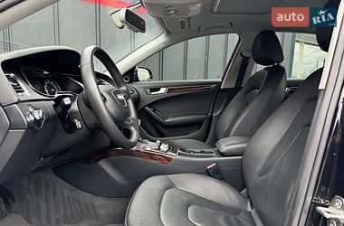 Седан Audi A4 2013 в Луцке