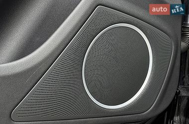 Седан Audi A4 2013 в Луцке