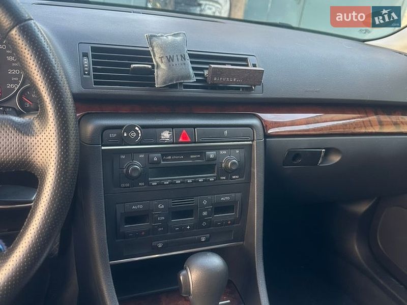 Седан Audi A4 2005 в Ивано-Франковске