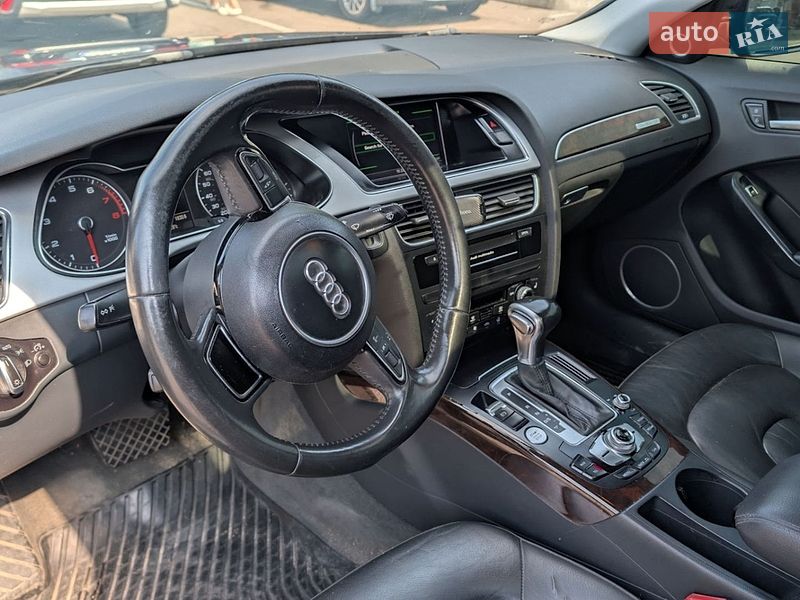 Седан Audi A4 2015 в Києві