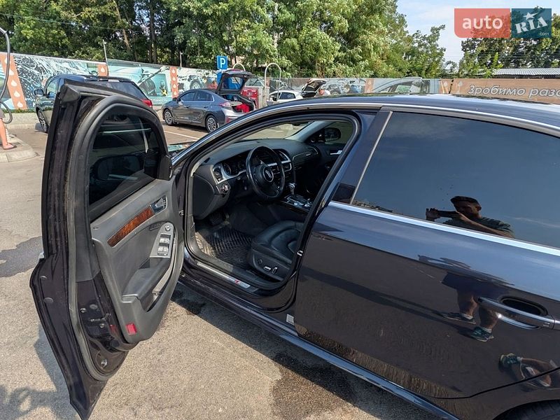 Седан Audi A4 2015 в Києві
