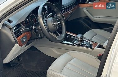Седан Audi A4 2023 в Киеве