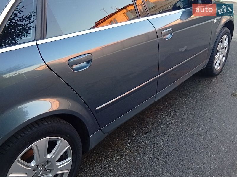 Седан Audi A4 2003 в Днепре