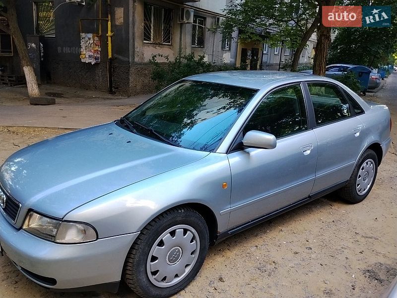 Audi A4 1998