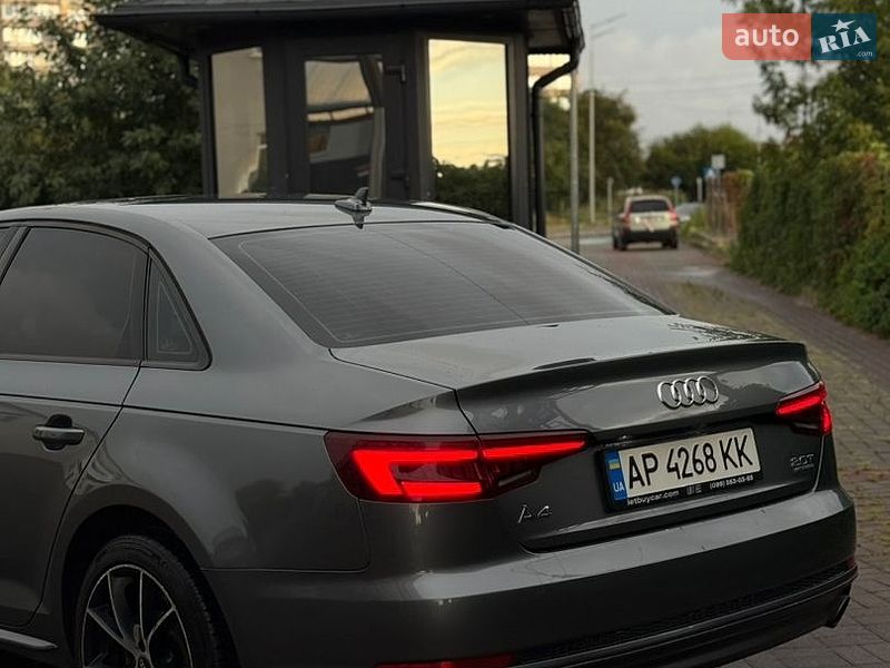 Седан Audi A4 2017 в Киеве