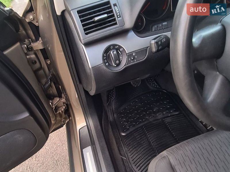 Універсал Audi A4 2006 в Луцьку