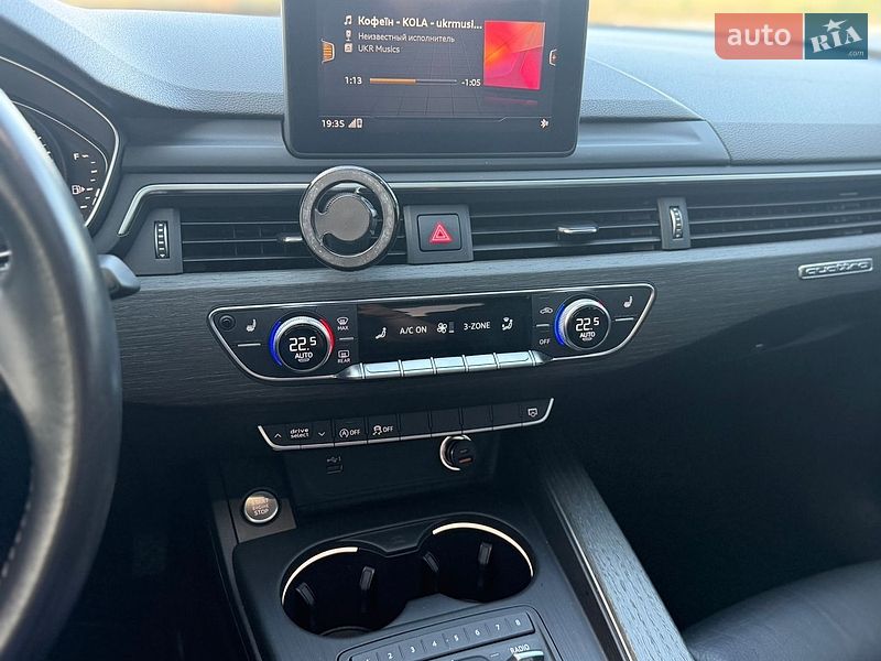 Седан Audi A4 2019 в Киеве