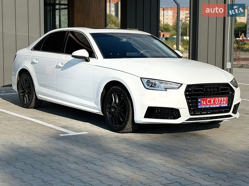 Седан Audi A4 2017 в Рівному