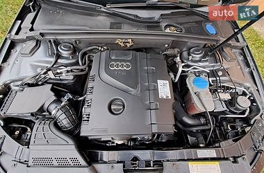 Седан Audi A4 2011 в Чернівцях