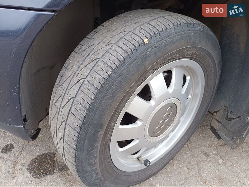 Универсал Audi A4 2001 в Харькове