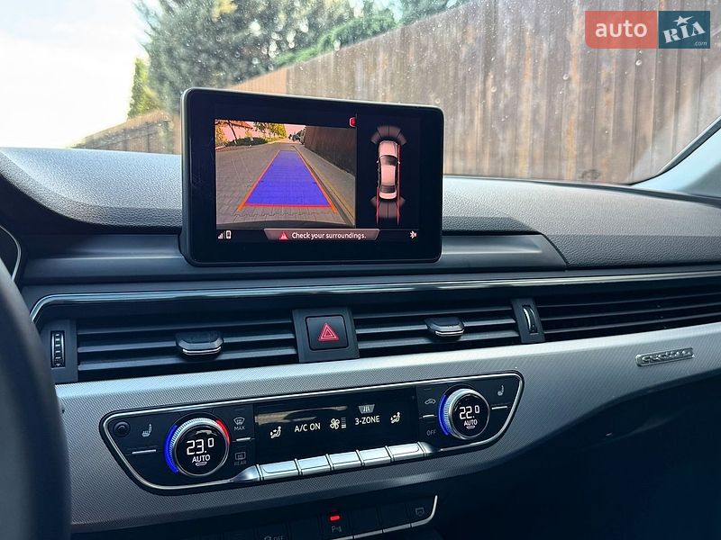 Седан Audi A4 2015 в Одессе