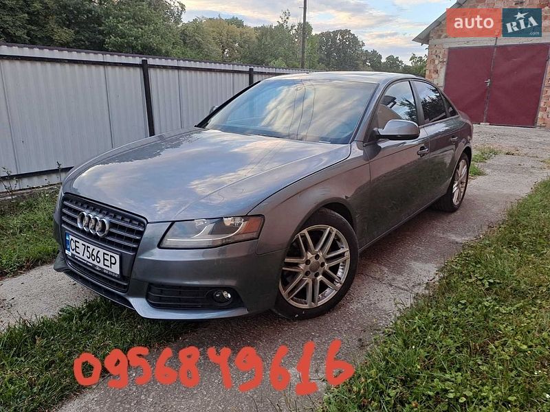 Седан Audi A4 2011 в Чернівцях