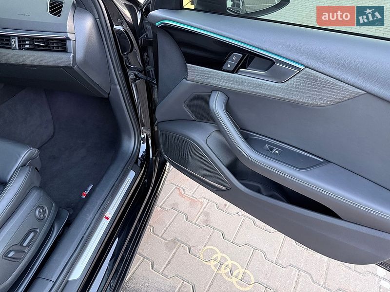 Седан Audi A4 2023 в Киеве фото 68 Седан Audi A4 2023 в Киеве