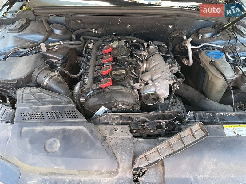 Седан Audi A4 2014 в Полтаве