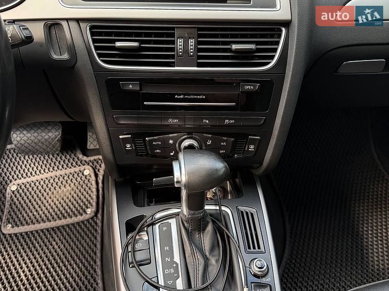 Универсал Audi A4 2014 в Львове