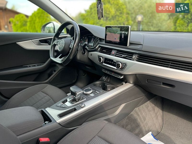 Універсал Audi A4 2017 в Стрию