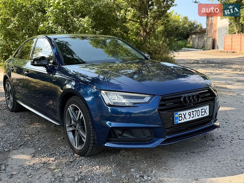 Седан Audi A4 2017 в Хмельницком