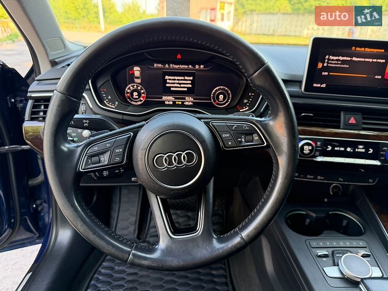 Седан Audi A4 2017 в Хмельницком