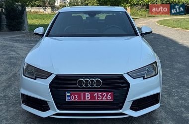 Седан Audi A4 2018 в Хмельницком