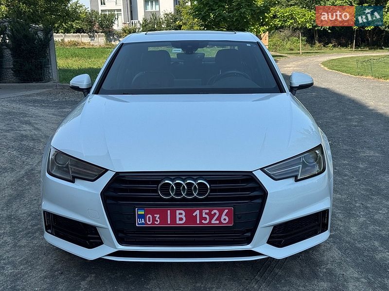 Седан Audi A4 2018 в Хмельницком