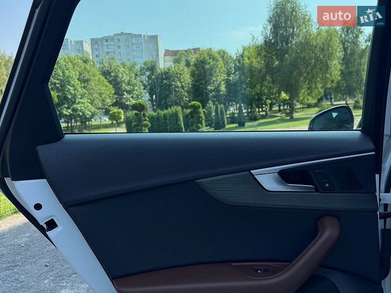 Седан Audi A4 2018 в Хмельницком