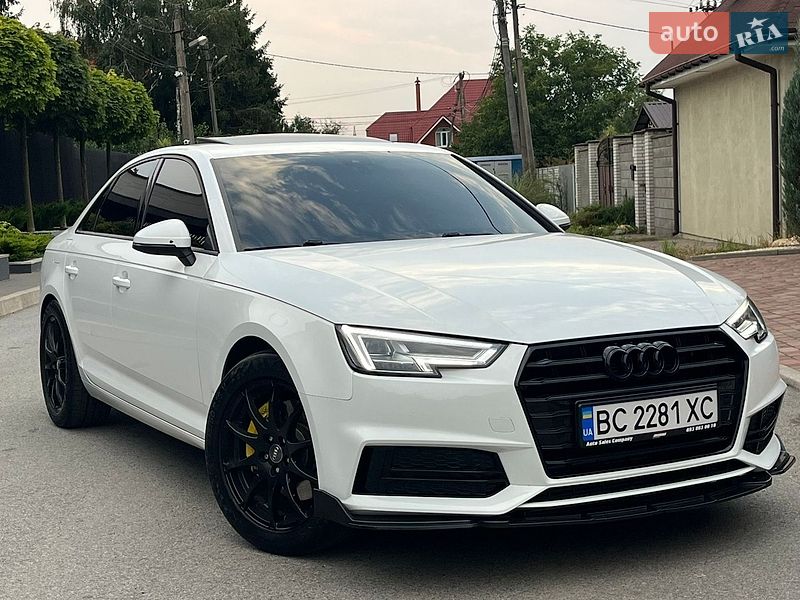 Седан Audi A4 2016 в Чернигове