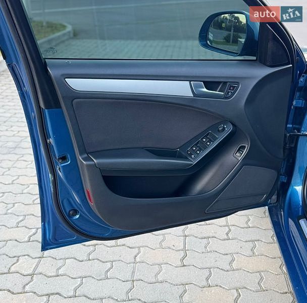 Седан Audi A4 2008 в Надвірній фото 24 Седан Audi A4 2008 в Надвірній