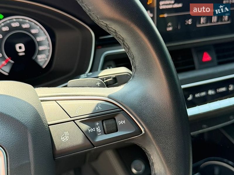Седан Audi A4 2022 в Трускавце