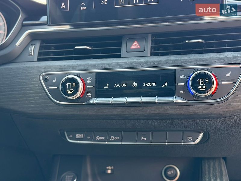 Седан Audi A4 2022 в Трускавце