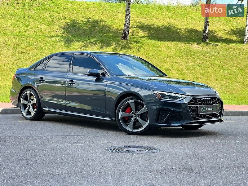 Седан Audi A4 2019 в Киеве