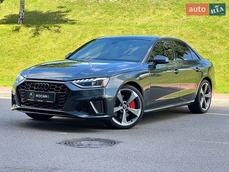 Седан Audi A4 2019 в Киеве